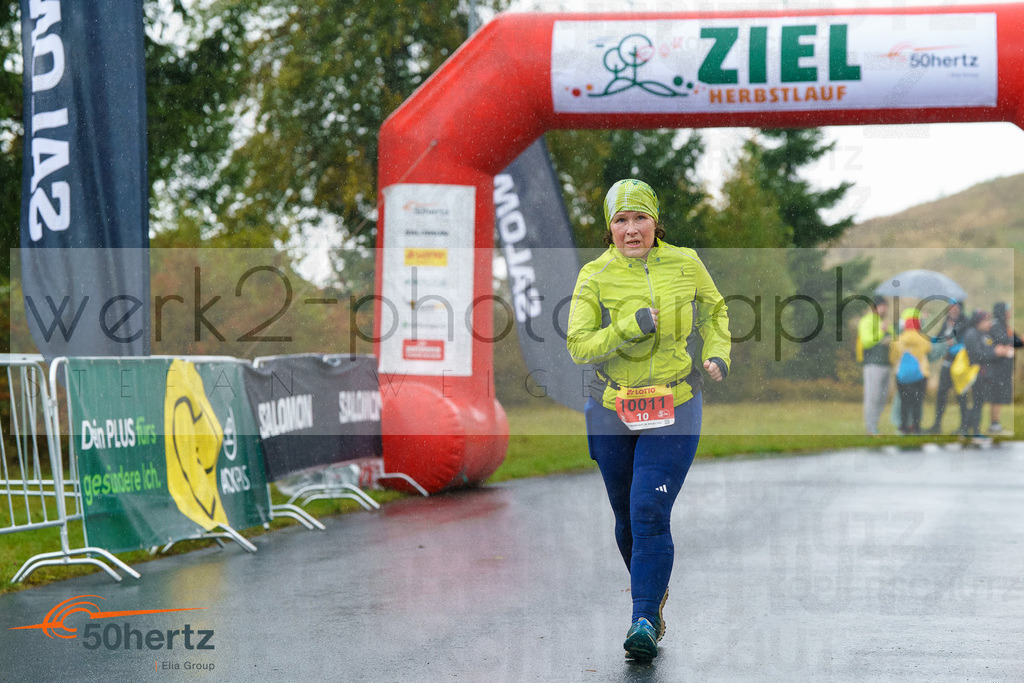50Hertz-Zielbilder Herbstlauf | Rennsteig-Herbstlauf am 5. Oktober 2025 - Neuhaus/Rwg. nach Masserberg