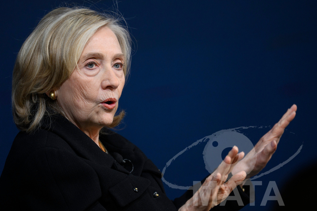 _DWA3874 | Die US-Politikerin Hillary Clinton auf der Veranstaltung Bridging Scholarship and Statecraft im Rahmen der Münchner Sicherheitskonferenz 2026. München, 13.02.2026 Bayern Deutschland  - Realisiert mit Pictrs.com