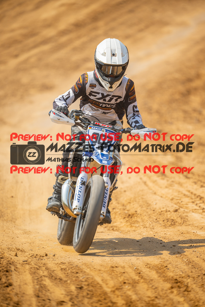 MaZZes-Fotomatrix-20260816-615441 | ROOKIES