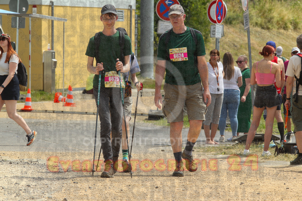 250614_1200_EV4_9428 | Sportfotografie im Rhein-Sieg Kreis, Köln, Bonn, NRW, Rheinland Pfalz, Hessen, etc. Unser Tätigkeitsfeld umfasst den Laufsport vom Volkslauf über den Marathon, Duathlon, Triathon bis zum Ultralauf wie Kölnpfad Ultra oder Schindertrail.
