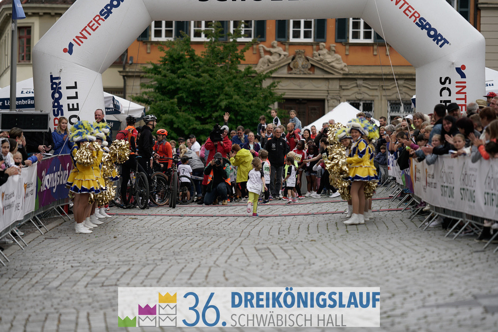 AOK Junior Cup 400m | 3Königslauf 2022 AOK Junior Cup 400m - Realisiert mit Pictrs.com