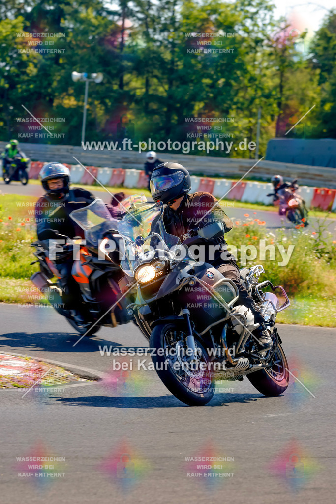 _MOT9165 | Hier findet Ihr Bilder von Touristenfahrten auf der Nürburgring Nordschleife oder von anderen Veranstaltungen die ich besucht habe. Viel Spass beim Durch Schauen 