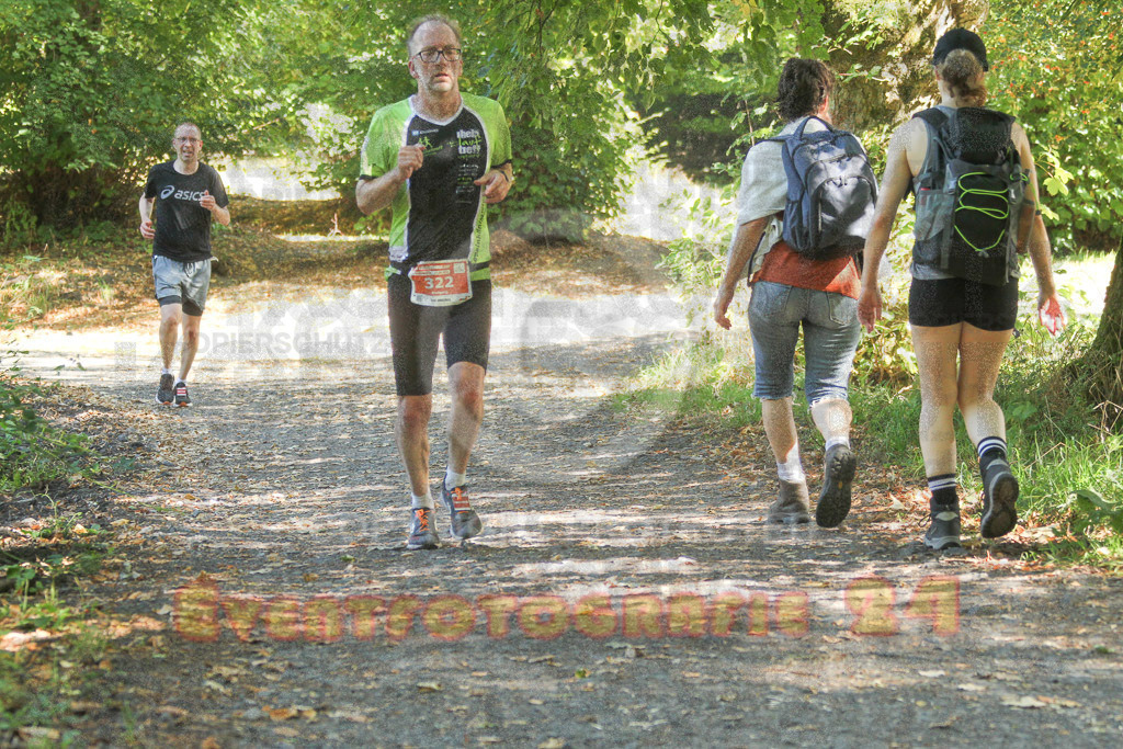 230917_1214_EV4_8630 | Sportfotografie im Rhein-Sieg Kreis, Köln, Bonn, NRW, Rheinland Pfalz, Hessen, etc. Unser Tätigkeitsfeld umfasst den Laufsport vom Volkslauf über den Marathon, Duathlon, Triathon bis zum Ultralauf wie Kölnpfad Ultra oder Schindertrail.