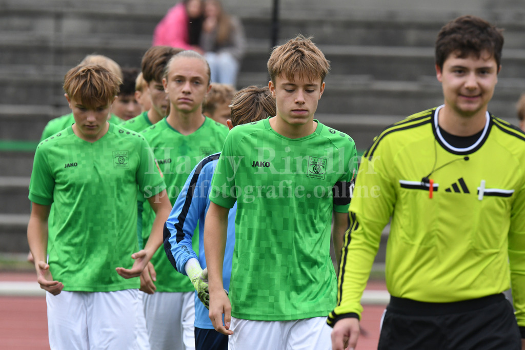 SpVgg GW U15 : Jahn Regensburg | Ha-Ri; Sportfotografie Ha-Ri; Sporfotografie Harry Rindler; Sport Deggendorf; Sportbilder Deggendorf; Sportfotos Deggendorf; Sportfotos Niederbayern; Sportbilder Niederbayern; Amateursport Niederbayern; Bayern;  - Realisiert mit Pictrs.com