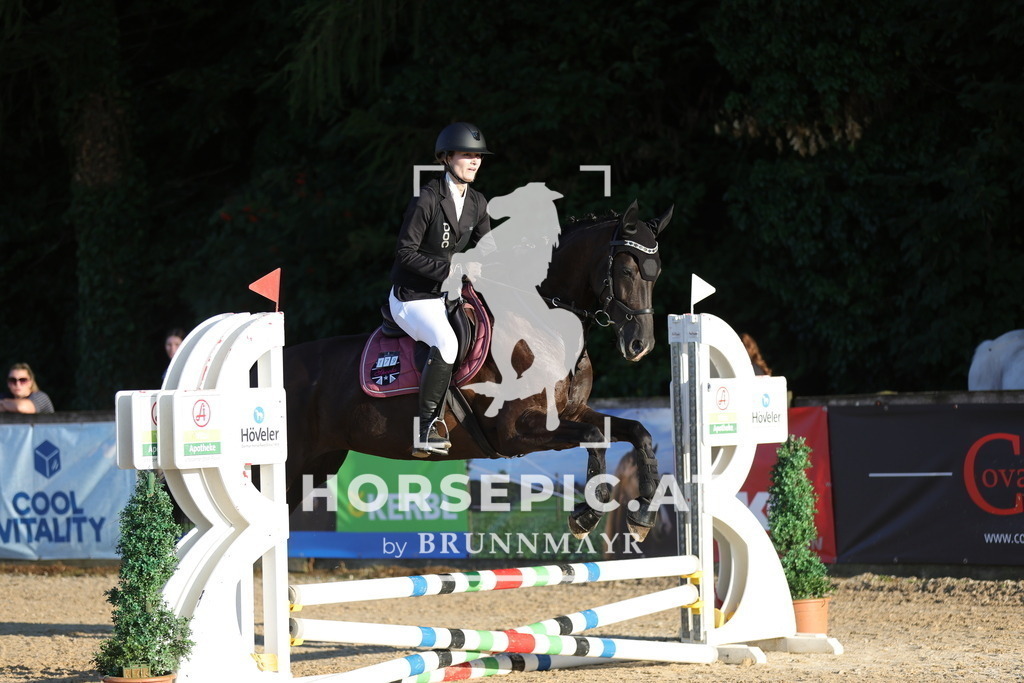 0P6A6650 | Willkommen bei Brunnmayr - Design & Fotografie – Ihrem Spezialisten für Reitturniere und Pferdeveranstaltungen in Oberösterreich, Salzburg und Bayern! Seit über 17 Jahren sind wir leidenschaftlich dabei.
