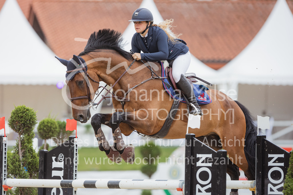 220731_BHO_BT_M1-Spr-170 | Deine schönsten Turniermomente als professionelle Fotos! Entdecke hochwertige Pferdesport-Fotografie im Online-Shop. Jetzt Fotos finden & bestellen!