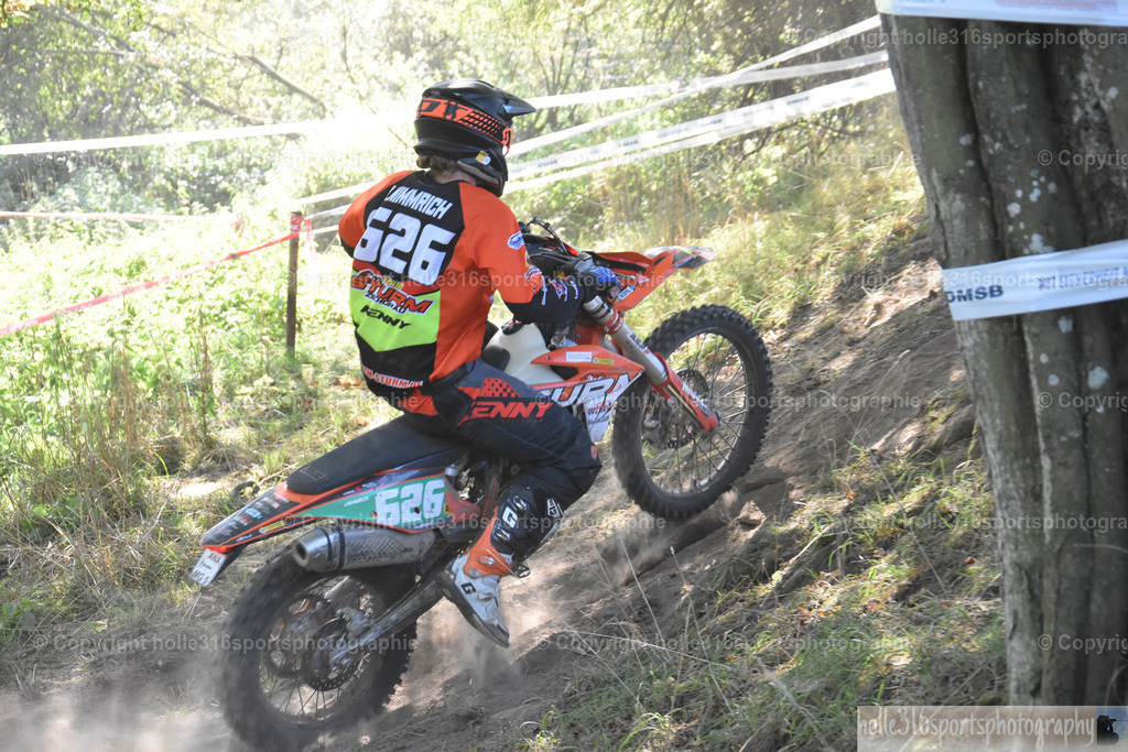 DSC_0045 | Sportfotografie , Motorsport, Motoross, Reitsport, Mointainbike, Enduro,
Landschaft , Outdoor, Eventfotografie, Landschaft, Bilder online bestellen - Realisiert mit Pictrs.com