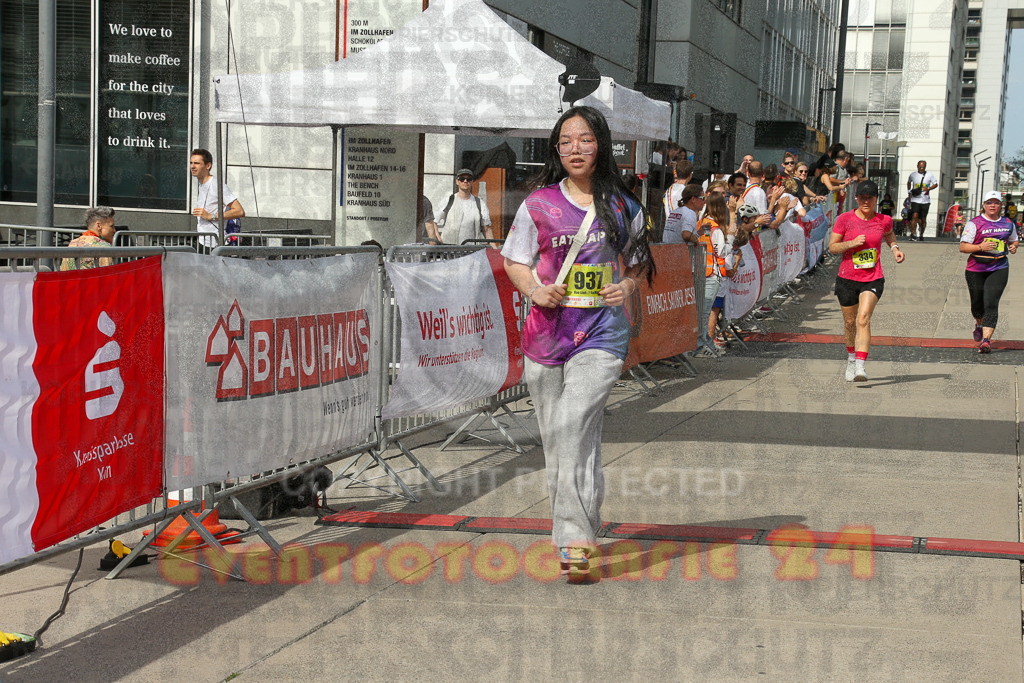 250920_1339_EX1_6034 | Sportfotografie im Rhein-Sieg Kreis, Köln, Bonn, NRW, Rheinland Pfalz, Hessen, etc. Unser Tätigkeitsfeld umfasst den Laufsport vom Volkslauf über den Marathon, Duathlon, Triathon bis zum Ultralauf wie Kölnpfad Ultra oder Schindertrail.