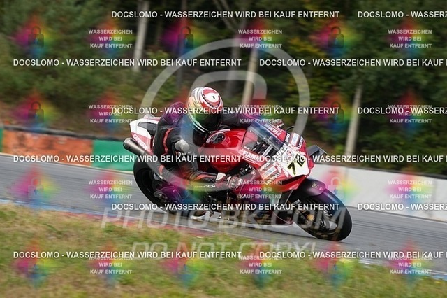 2025_09_12_PBK_14852 | Sportfotografie; SlowMotion; Video; Rennstrecke; Hafeneger; Speer; Racing; RSE; BMW; CBO; Trackday; Motorsportarena; Hockenheimring; Brno; Most; Barcelona; Valencia