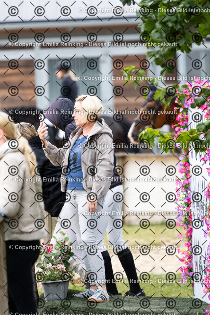 CL5A9055 | Emilia Reinking Fotografie - Realisiert mit Pictrs.com