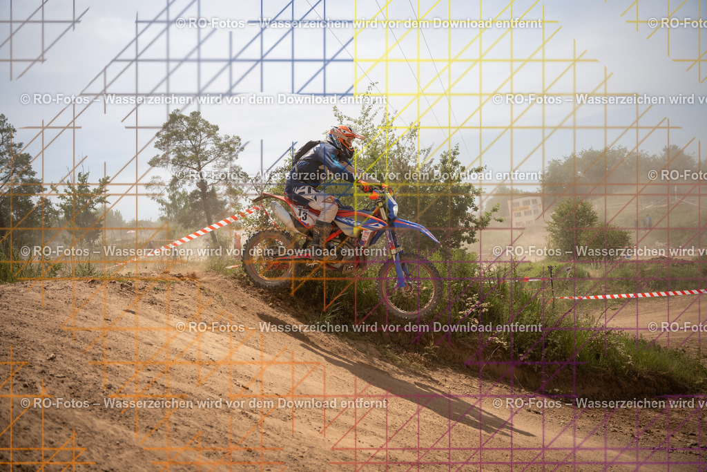 Niederwürzbach 2 Lauf-553 | Sportfotografie von RO-Fotos: Motorsport, Motocross, Enduro, Laufveranstaltungen und Triathlon. Professionelle Fotos von Sportlern und Events. - Realisiert mit Pictrs.com