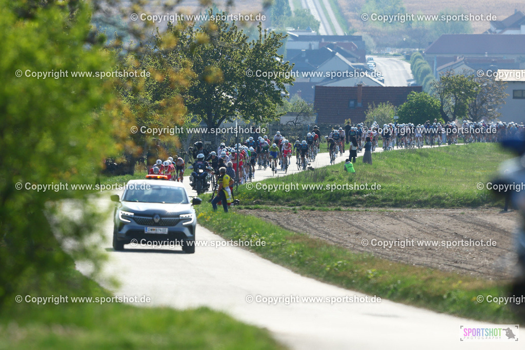 070_TRA55175 | Neusiedlersee Radmarathon 2026@sportshot_your_pictrs #yourpictures#roadtowm2029 #nrm #neusiedlerseeradmarathon #neusiedlersee #neusiedlerseetourismus #burgenland #mörbisch #nrm26 #burgenlandtourismus #voglundco #poweredbyburgenlandtourismus #radsport #rad #marathon #ucigranfondo #visitburgenland #ucigranfondoworldseries