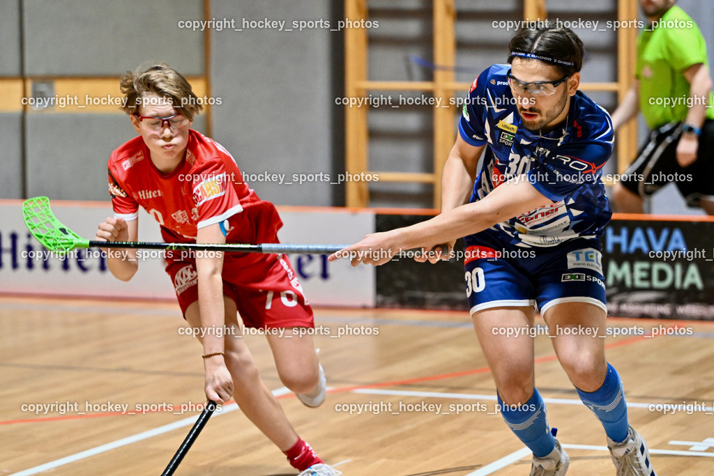 KAC Floorball vs. VSV Unihockey | #70 Marcel Toschkov KAC Floorball, #30 Christoph Steiner VSV Unihockey, KAC Floorball vs. VSV Unihockey, KAC Floorball vs. VSV Unihockey am 21.03.2026 in Klagenfurt (Ballspielhalle Waidmannsdorf), Austria, (Photo by Bernd Stefan)
