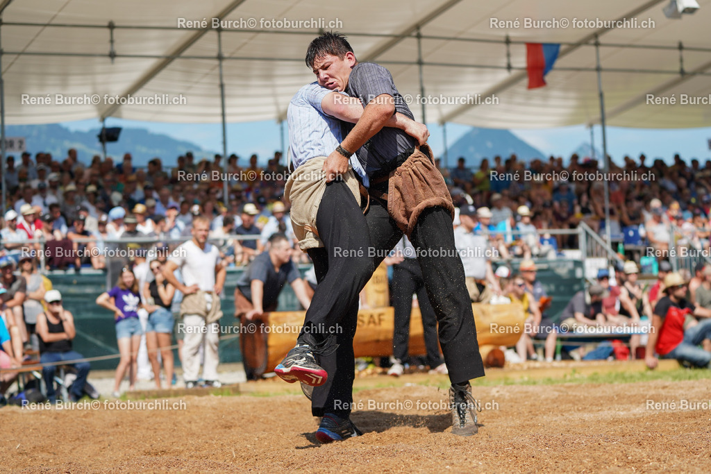 20220703-DSC02021 (2) | René Burch leidenschaftlicher Fotograf aus Kerns in Obwalden.  Hier finden sie Sport, Landschaft und Natur Fotografie.
 - Realisiert mit Pictrs.com