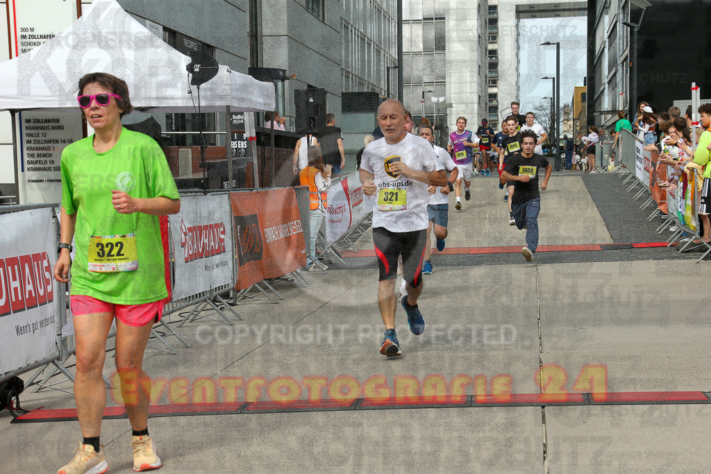 250920_1326_EX1_4530 | Sportfotografie im Rhein-Sieg Kreis, Köln, Bonn, NRW, Rheinland Pfalz, Hessen, etc. Unser Tätigkeitsfeld umfasst den Laufsport vom Volkslauf über den Marathon, Duathlon, Triathon bis zum Ultralauf wie Kölnpfad Ultra oder Schindertrail.