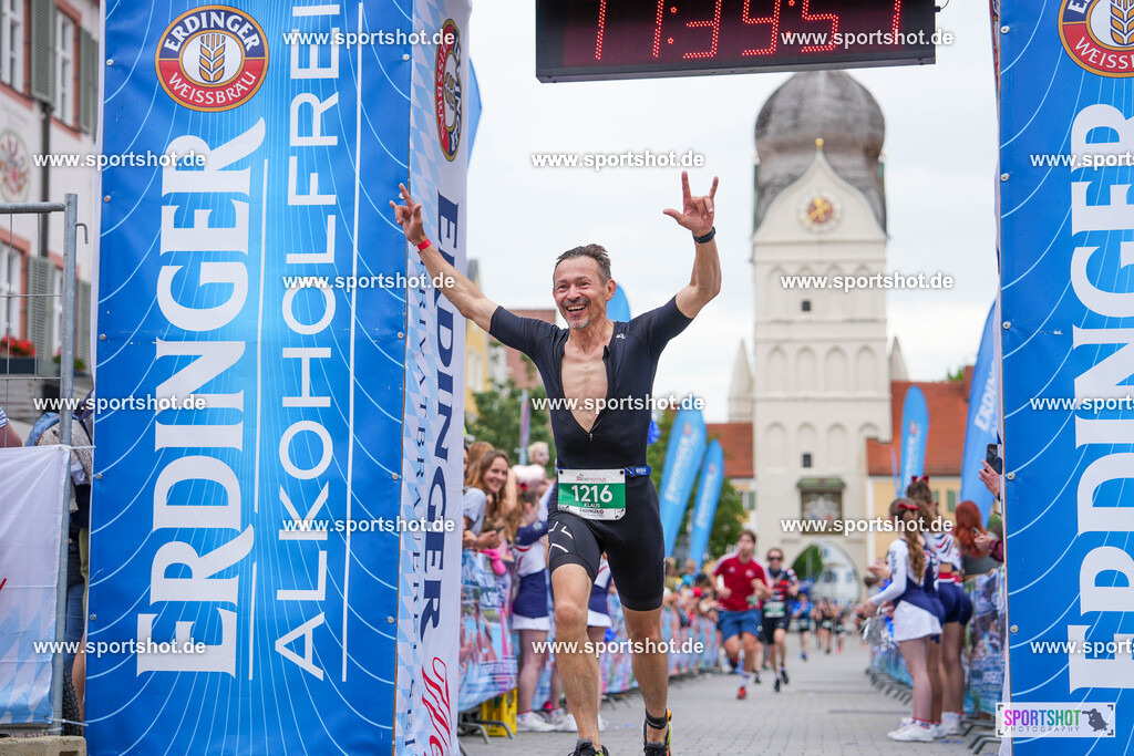 DSC02623 | Stadttriathlon Erding 2025. #yourpictrs #sportshot_your_pictrs @Sportshotphotography #stadttriathlonerding Copyright: www.sportshot.de