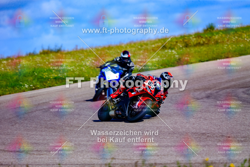 _OUR5266 | Hier findet Ihr Bilder von Touristenfahrten auf der Nürburgring Nordschleife oder von anderen Veranstaltungen die ich besucht habe. Viel Spass beim Durch Schauen 