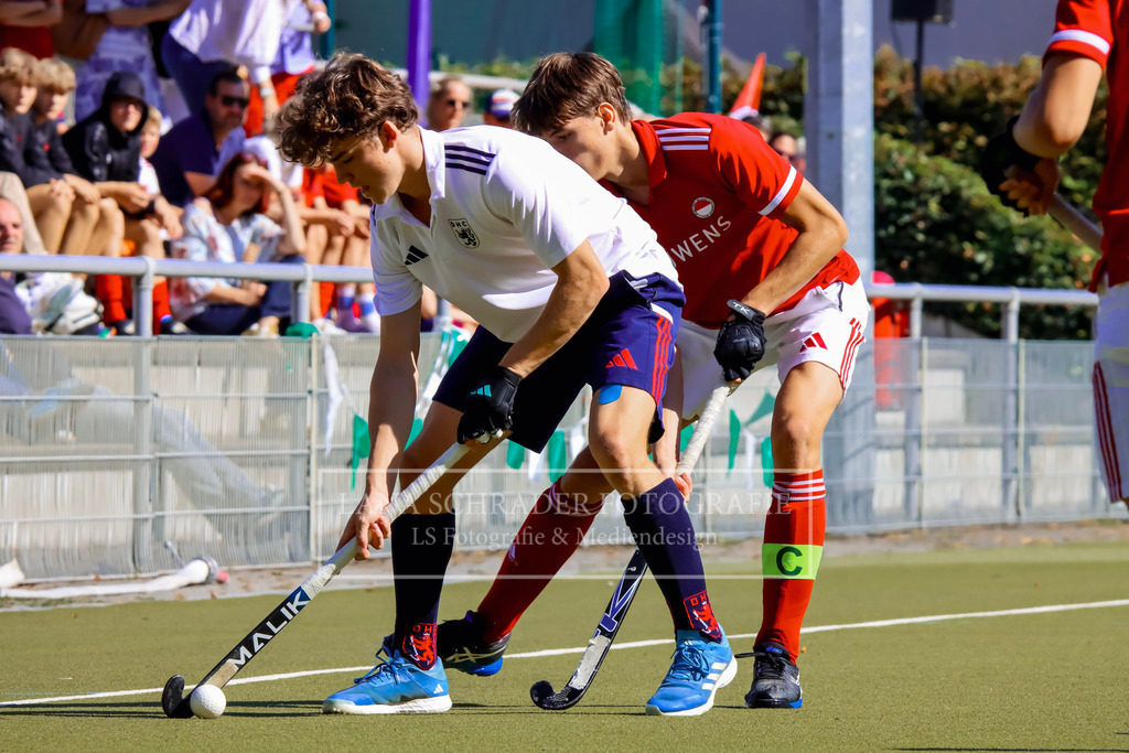 MU16 Regionalliga WDM HF RWK-DHC 21.09.24 Köln_13 | lanaschraderfotografie - Realisiert mit Pictrs.com