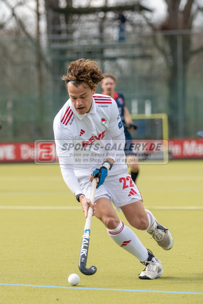 SFE_20250323_0110 | Köln, Deutschland, 23.03.2025:  Hockey 1. Bundesliga Herren Rot-Weiss Köln - Berliner HC im KTHC Stadion Rot-Weiss Köln Tennis and Hockey Club am 23.03.2025 in Köln, Deutschland. (Foto von Stephan Fehrmann)Köln, Germany, 23.03.2025: Hockey 1. Bundesliga Herren Rot-Weiss Köln - Berliner HC in KTHC Stadion Rot-Weiss Köln Tennis and Hockey Club at 23.03.2025 in Köln, Deutschland. (Foto from Stephan Fehrmann)
