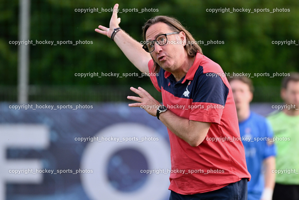 SAK Klagenfurt vs. SVG Bleiburg | Headcoach SAK Richard Huber, SAK Klagenfurt vs. SVG Bleiburg, SAK Klagenfurt vs. SVG Bleiburg am 11.05.2024 in Klagenfurt (Sportpark Welzenegg), Austria, (Photo by Bernd Stefan)