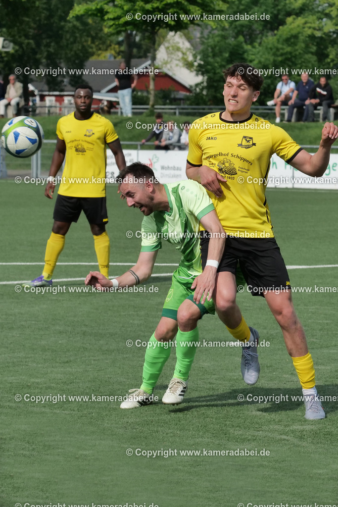 Fußball : Bezirksliga : SV 08/29 Friedrichsfeld - Borusia Veen am 10.05.2026 in Voerde Friedrichsfeld | Fußball : Bezirksliga : SV 08/29 Friedrichsfeld - Borusia Veen am 10.05.2026 in Voerde Friedrichsfeld - Realisiert mit Pictrs.com