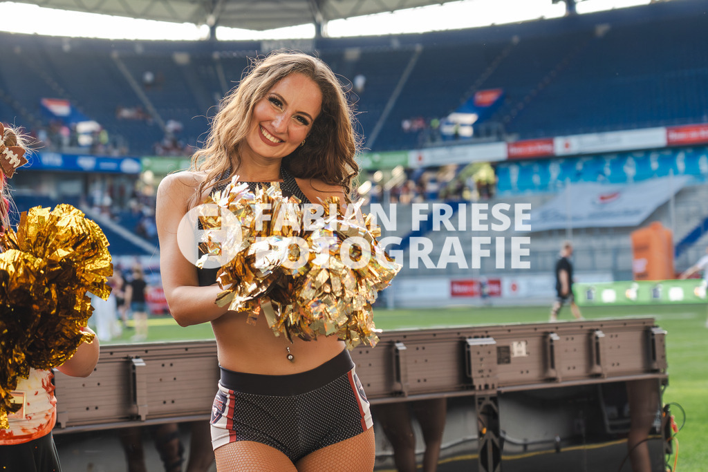 GER Rhein Fire vs. Raiders Tirol, Football, European League of Football, Spieltag 12, Saison 2025, 10.08.2025 | GER Rhein Fire vs. Raiders Tirol, Football, European League of Football, Spieltag 12, Saison 2025, 10.08.2025Foto: Fabian Friese - Realisiert mit Pictrs.com