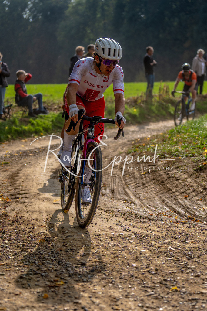 Ralf Eppink Photography 20251012_DSC04972 | Sportfotografie, Eventfotografie, Porträtfotografie, Radsport Fotograf, Triathlon Fotograf, Düsseldorf Fotograf, Köln Fotograf, Actionfotografie, Teamfotografie, Peoplefotografie, Business Portraits, Veranstaltungsfotografie, Reportagefotografie - Realisiert mit Pictrs.com