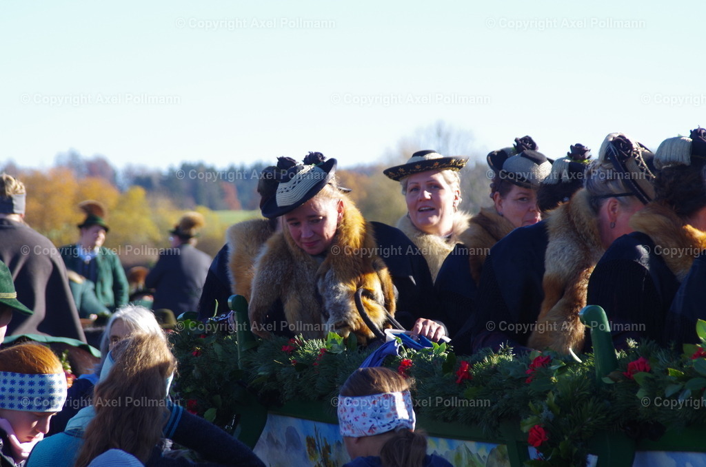 IMGP7706 | fotografiert von Axel PollmannLeonhardi Wallfahrt Benediktbeuern und Murnau, Fronleichnam, Fasching, Landschaft im Loisachtal und Benediktbeuern  - Realisiert mit Pictrs.com