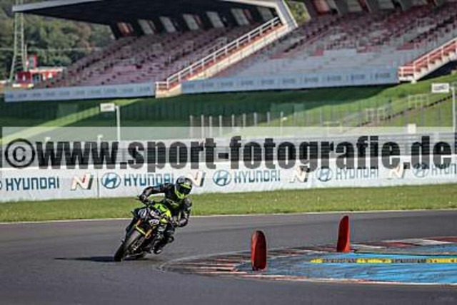 spof2271 | Professionelle Fotos von Sportveranstaltungen, aber auch Hochzeiten und anderen Events. - Realisiert mit Pictrs.com