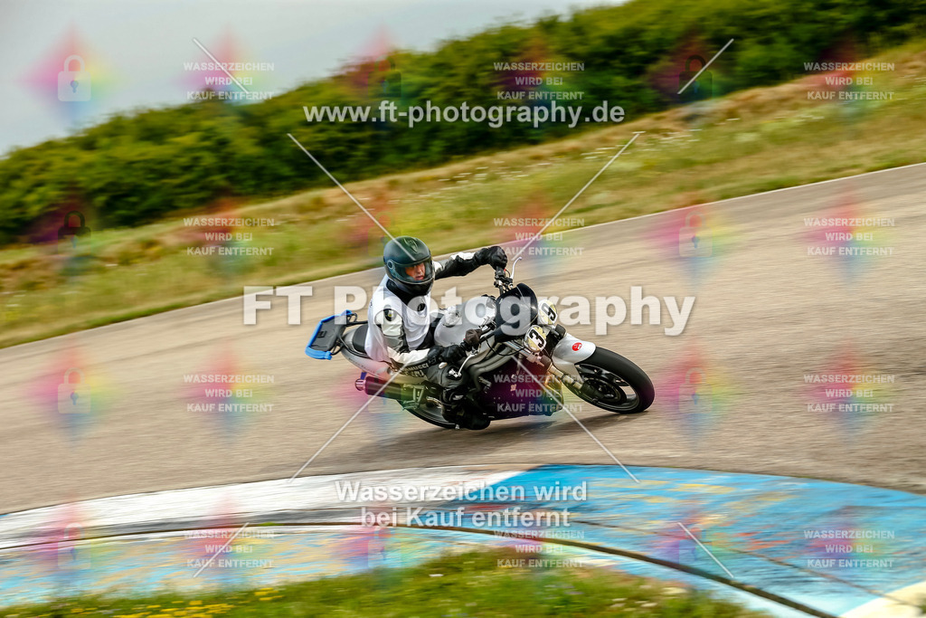Chambley Juli-1380 | Hier findet Ihr Bilder von Touristenfahrten auf der Nürburgring Nordschleife oder von anderen Veranstaltungen die ich besucht habe. Viel Spass beim Durch Schauen 