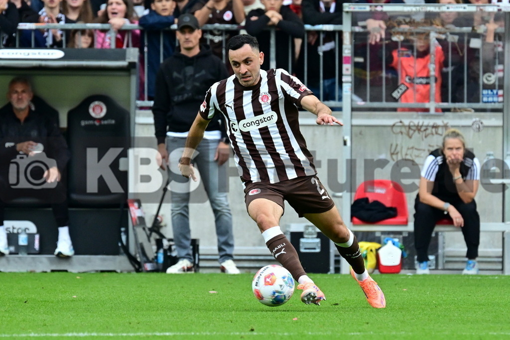 KBS Picture_FCStPauli-Bayer04Leverkusen_044 | Saliakas Manolis (St.Pauli) ,Sportplatz :  Millerntor Stadion, - Realisiert mit Pictrs.com