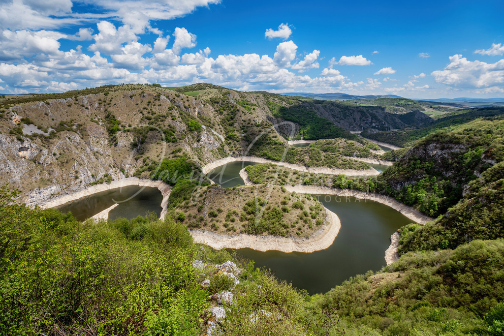 Uvac | Der wunderschöne Uvac Canyon in Serbien