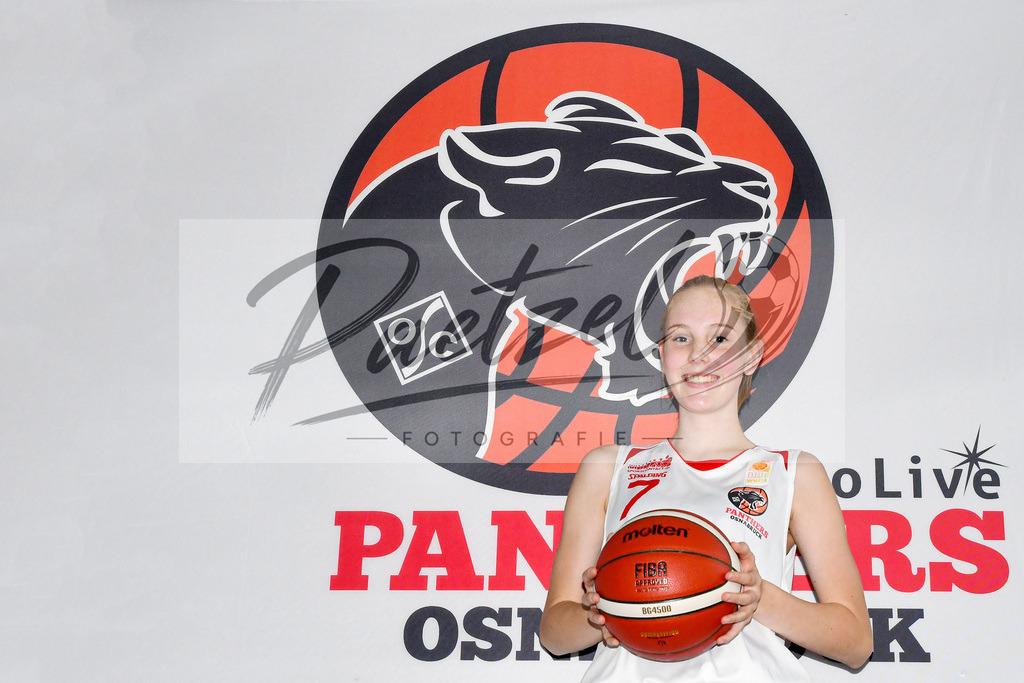 TEAOSC20201002_0007 | Basketball, Juniorinnen:   bei der Team Presentation der OSC Junior Panthers am 02.10.2020 in Osnabrueck, Deutschland. - Realisiert mit Pictrs.com