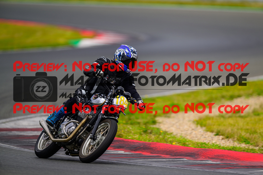 MaZZes_FotoMatrix_240724_6007705_9015 | GELB