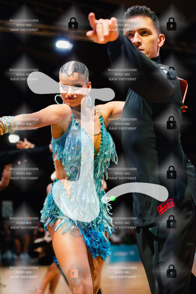 GOC 2025 - WDSF GrandSlam Latin 10-11th (40) Razvan Dumitrescu _ Jacqueline Joos (Germany)-2025-08-23-3292 | Webshop for digital downloads and prints of dance sport, event & show photographer Julian Link - Realisiert mit Pictrs.com