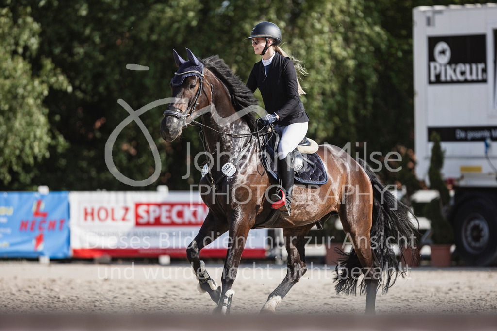250530_MayDays_L-Spr-439 | Deine schönsten Turniermomente als professionelle Fotos! Entdecke hochwertige Pferdesport-Fotografie im Online-Shop. Jetzt Fotos finden & bestellen!