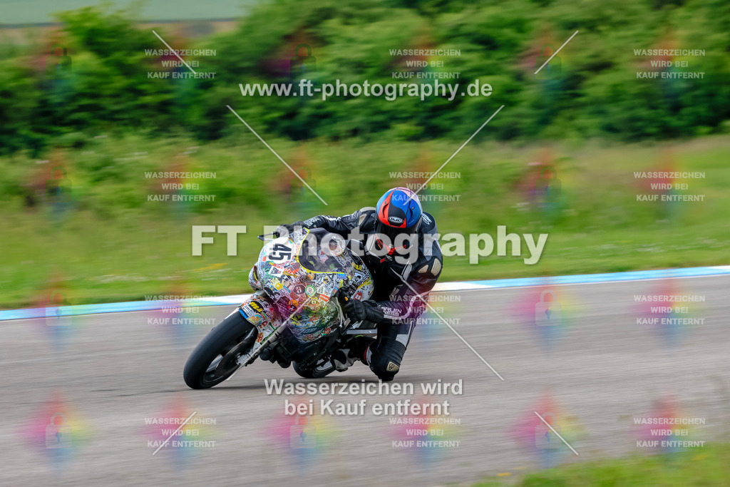 MotoTeam-3588 | Hier findet Ihr Bilder von Touristenfahrten auf der Nürburgring Nordschleife oder von anderen Veranstaltungen die ich besucht habe. Viel Spass beim Durch Schauen 