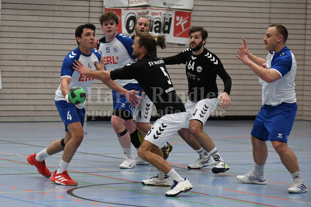 HC Deggendorf : Burghausen II | Valentin Lotos  (HC Deggendorf  #4) - Realisiert mit Pictrs.com