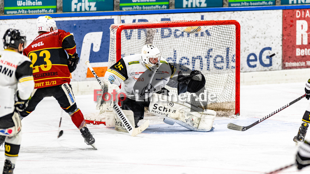 Bayernliga Eishockey Meisterrunde, TSV Peißenberg "Miners" gegen EA Schongau "Mammuts" am 3.3.23 in Peißenberg | Bayernliga Eishockey Meisterrunde, TSV Peißenberg "Miners" gegen EA Schongau "Mammuts" am 3.3.23 in Peißenberg