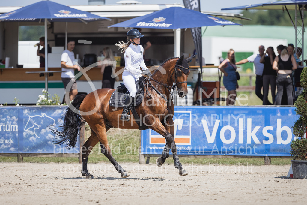 230625_PfSpTa_M1-Stil-532 | Deine schönsten Turniermomente als professionelle Fotos! Entdecke hochwertige Pferdesport-Fotografie im Online-Shop. Jetzt Fotos finden & bestellen!