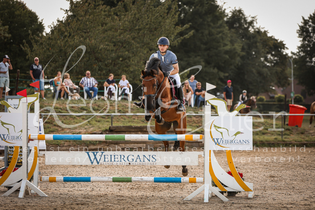 29.SaSpL00154 | Leoni Ertmer Photography - Realisiert mit Pictrs.com