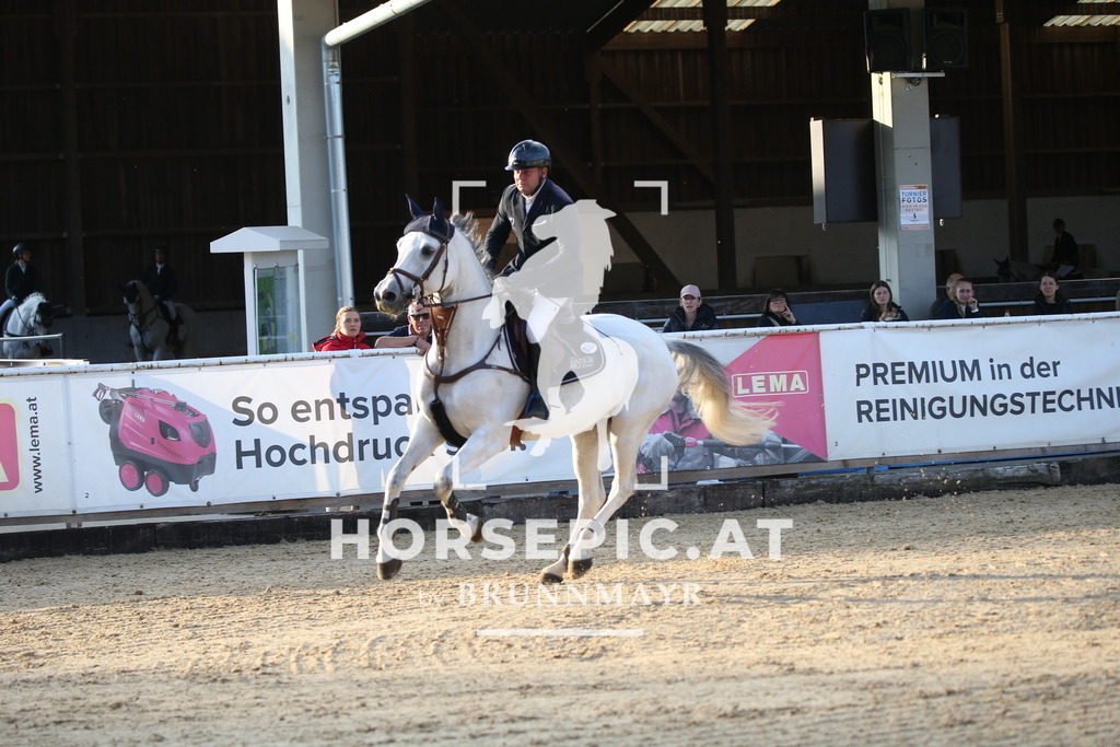DL2Q6277 | Willkommen bei Brunnmayr - Design & Fotografie – Ihrem Spezialisten für Reitturniere und Pferdeveranstaltungen in Oberösterreich, Salzburg und Bayern! Seit über 17 Jahren sind wir leidenschaftlich dabei.
