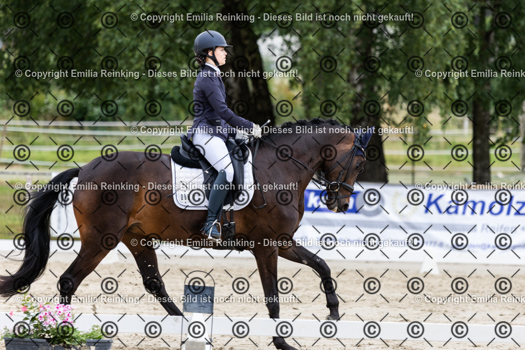 CL5A8044 | Emilia Reinking Fotografie - Realisiert mit Pictrs.com