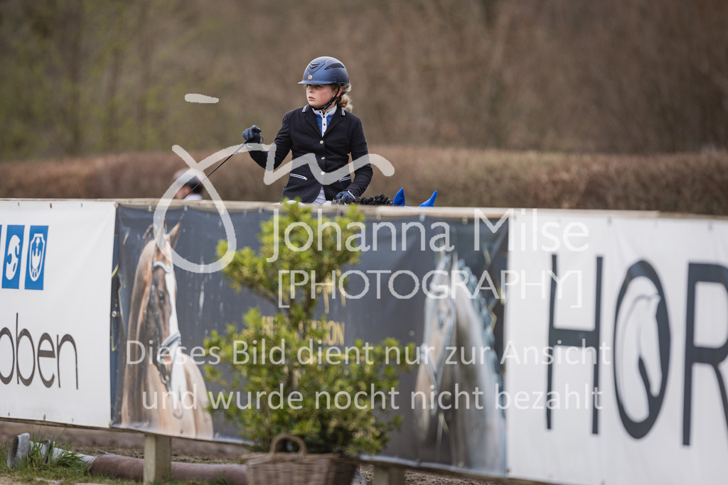 230402_MünsterHandorf_PonyTrophy-314 | Deine schönsten Turniermomente als professionelle Fotos! Entdecke hochwertige Pferdesport-Fotografie im Online-Shop. Jetzt Fotos finden & bestellen!