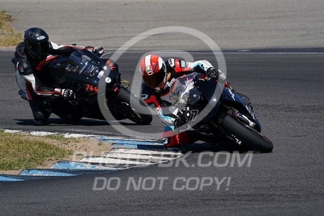 2022_08_12_PBK_12812 | Sportfotografie; SlowMotion; Video; Rennstrecke; Hafeneger; Speer; Racing; RSE; BMW; CBO; Trackday; Motorsportarena; Hockenheimring; Brno; Most; Barcelona; Valencia