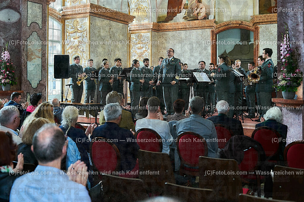 ALS1479_XXXIX-Chopin-Festival_Ausklang_Militaermusikkapelle NOe | (C)FotoLois.com, Alois Spandl, XXXIX. internationales CHOPIN-Festival in der Kartause Gaming, AUSKLANG in der Barockbibliothek mit der Militärmusik Niederösterreich unter der Leitung von Militärkapellmeister Oberst Adolf Obendrauf, So 6. August 2023.