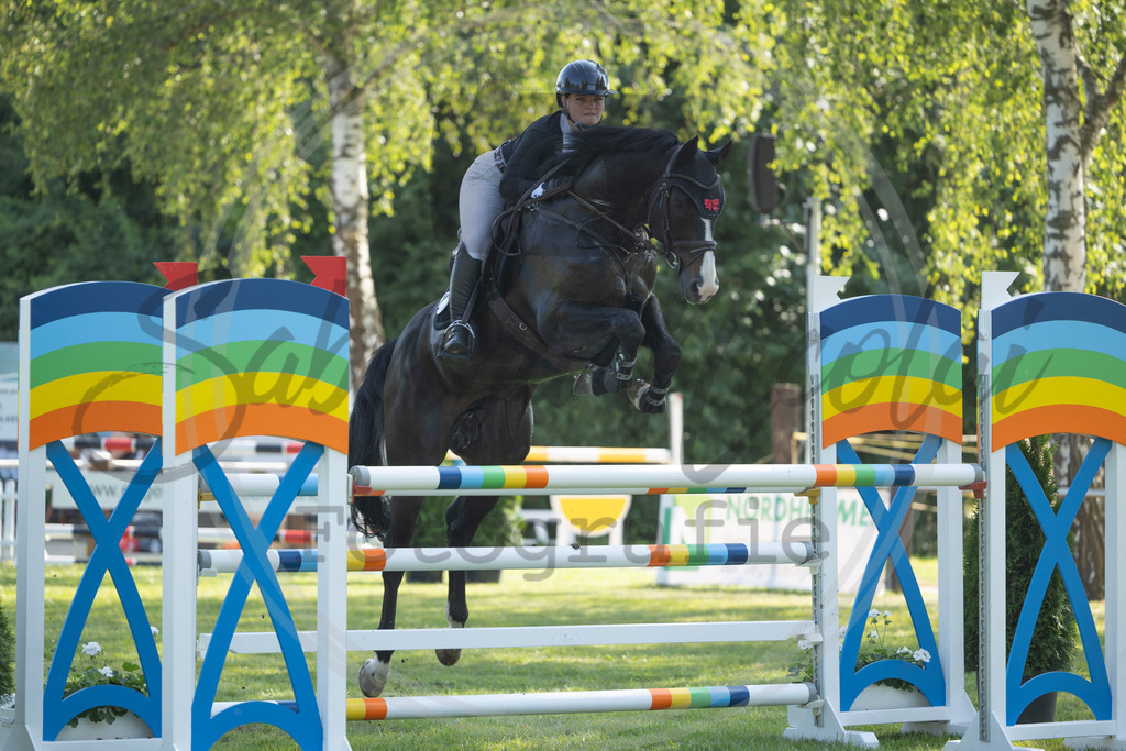 994A3257 | sabrinanicolaifotografie - Realisiert mit Pictrs.com