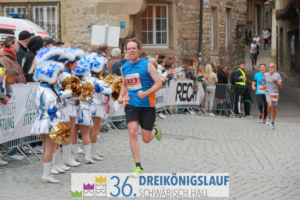 VR Bank Hauptlauf 10km | 3königslauf 2022 VR Bank Hauptlauf - Realisiert mit Pictrs.com