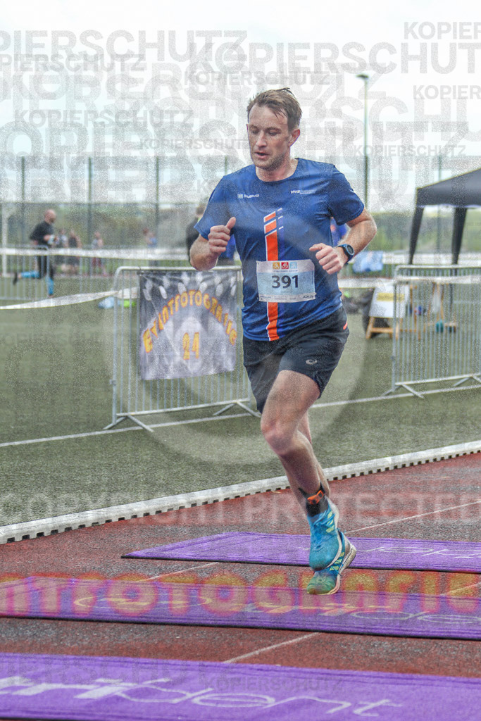 230423_1131_EV3_2854 | Sportfotografie im Rhein-Sieg Kreis, Köln, Bonn, NRW, Rheinland Pfalz, Hessen, etc. Unser Tätigkeitsfeld umfasst den Laufsport vom Volkslauf über den Marathon, Duathlon, Triathon bis zum Ultralauf wie Kölnpfad Ultra oder Schindertrail.