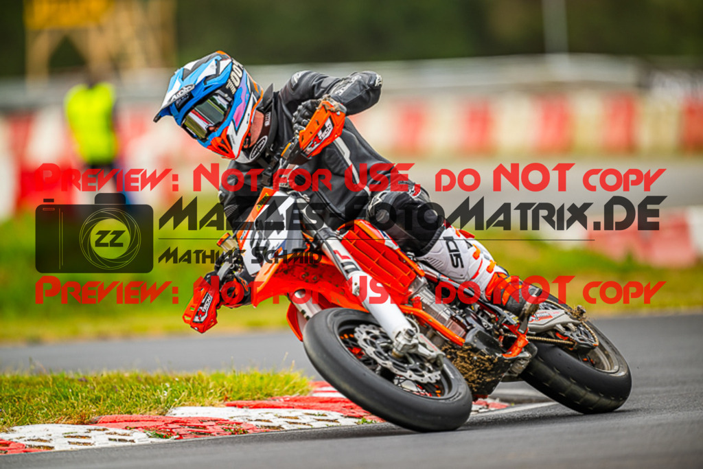 MaZZes_FotoMatrix_230702_6768 | S4